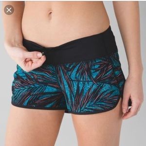 Lululemon speed shorts 💕